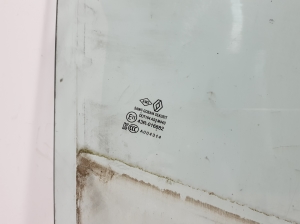 RENAULT Arkana (2019–2026) Priekšējo durvju stikls 803128480R - 2
