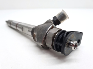 Injektor Einspritzdüse - 05L130277E