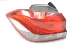 Eckleuchte hinten - 92401G30