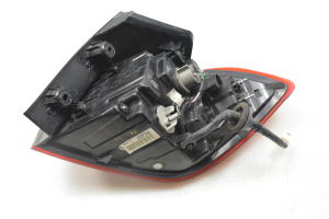 Hyundai i30 (2017–2026) Rear corner light 92401G30 - 5