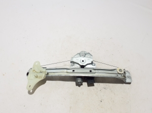   Rear side door window regulator  - 827201313R 