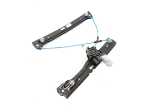   Fensterheber an der Vordertür  - 7349513 