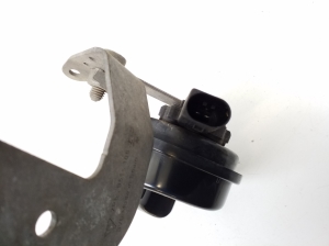 Porsche Cayenne (2010–2017) Hupe 7P5951184E - 4
