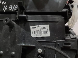 RENAULT Arkana (2019–2026) Heizung und ihre Teile 272704163R - 3