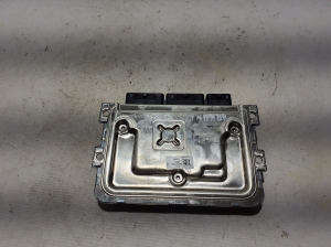 RENAULT Arkana (2019–2026) Engine control unit 237A00157R - 2