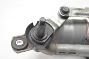 Hyundai i30 (2017–2026) Windshield wiper mechanism - 4
