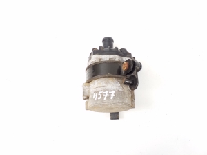 Porsche Cayenne (2010–2017) Auxiliary water pump 7P5819610 - 4