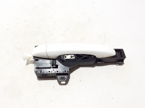 RENAULT Arkana (2019–2026) Rear side door exterior handle and its parts - 2