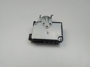 TOYOTA Yaris (2011–2020) Tire pressure control module 897600D070 - 3