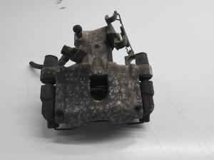 TOYOTA Yaris (2011–2020) Rear brake caliper 478500D020 - 2