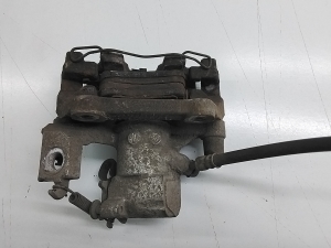 TOYOTA Yaris (2011–2020) Bremssattel hinten 478300D020 - 4