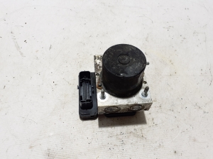   ABS Steuergerät  - 476608281R 