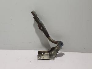RENAULT Arkana (2019–2026) Hood hinge 654011786R - 3