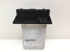 NISSAN Almera N16 (2000–2006) Gebläsewiderstand 0202E09 - 2