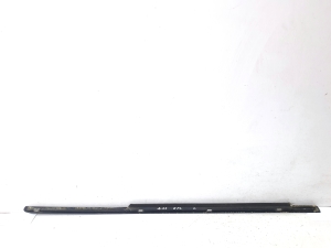 Mercedes Benz E-Class W211 (2002–2009) Fensterschachtleiste außen Tür hinten - 2
