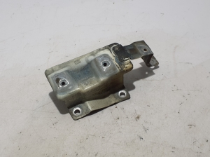 RENAULT Arkana (2019–2026) Front fender bracket 663512031R - 4