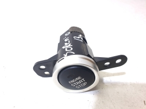 Kia Sorento (2009–2014) Ignition switch - 4