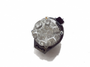 RENAULT Arkana (2019–2026) Auxiliary water pump 210111061R - 3