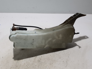 RENAULT Arkana (2019–2026) Front washer fluid reservoir 289104443R - 2