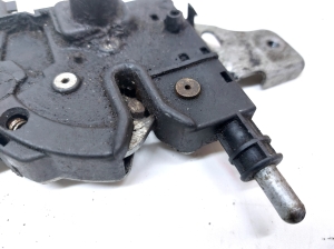 Ford Focus (2004–2011) Kapoti lukk 16700BB03D16 - 3