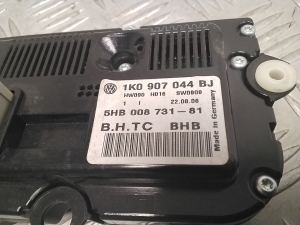 Volkswagen Touran I (2003–2010) Heater control panel 1K0907044BJ - 2