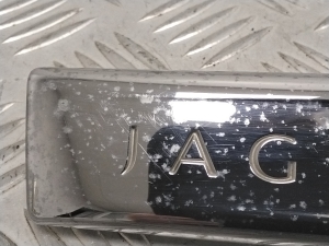 Jaguar XJ (2009–2026) Priekšējā spārna līste AW93280B10A - 4
