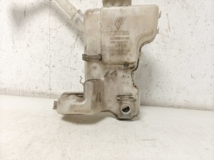 RENAULT Kadjar (2015–2026) Front washer fluid reservoir 289100390R - 2