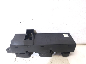 NISSAN Primera P12 (2001–2008) Front door glass switch 80961AV660 - 2