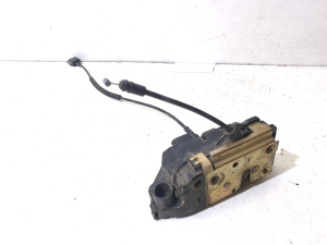 Front door lock - 050060