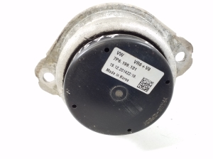 Porsche Cayenne (2010–2017) Mootoripadi 7P6199131 - 3