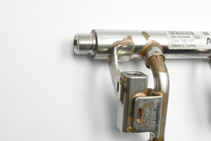 Ford Focus (2011–2018) Fuel rail pressure sensor DM5G9H487AA - 3
