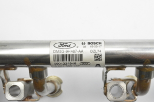 Ford Focus (2011–2018) Fuel rail pressure sensor DM5G9H487AA - 4