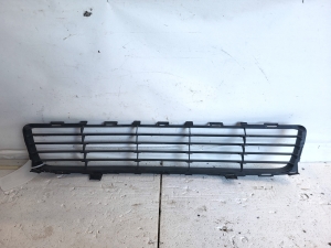 TOYOTA Auris E15 (2006–2012) Front bumper lower grille 53112-02080 - 2