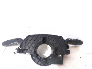 Mazda 2 (2003–2007) Suunatulede lüliti 3M7113N064BC - 3