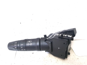 Pagrieziena rādītāju slēdzis - 25540AV600