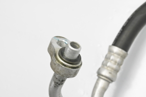 Opel Astra J (2009–2017) A/C hose 13347505 - 4