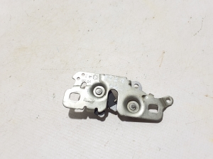 Peugeot 208 (2019–2026) Hood latch 9822727583 - 2