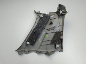 TOYOTA Yaris (2011–2020) Interior trim of the rear strut 112495A2 - 3