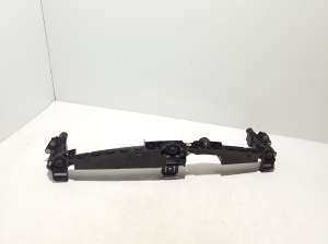 Front grille bracket - A2128801403