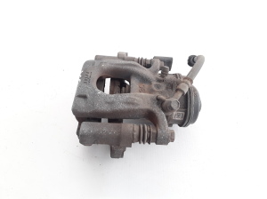 RENAULT Kadjar (2015–2026) Tagumine pidurisadul 440119106R - 4