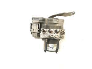 Kia Sportage (2010–2016) ABS unit 589203U940 - 2