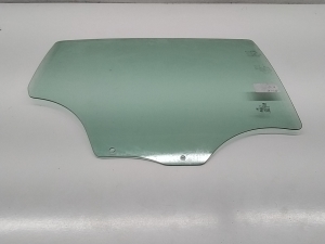Peugeot 208 (2012–2019) Aizmugurējo sānu durvju stikls 9673360980 - 2