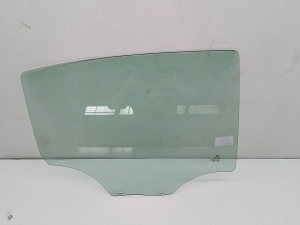 Rear side door glass - 9673360980
