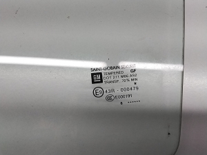 Opel Corsa E (2014–2018) Rear side door glass 161194 - 2
