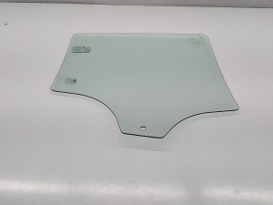 Opel Corsa E (2014–2018) Rear side door glass 161194 - 2