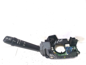 VOLVO XC70 (2000–2007) Turn signal switch 30768101 - 2