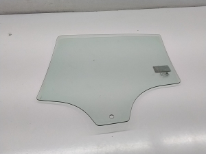 Opel Corsa E (2014–2018) Rear side door glass 1 61 195 - 4