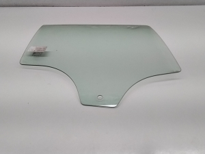 Opel Corsa E (2014–2018) Rear side door glass 1 61 195 - 5