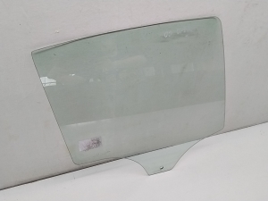 Opel Corsa E (2014–2018) Rear side door glass 161195 - 2