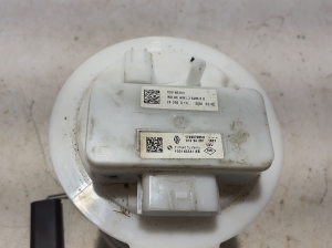 Dacia Duster P1310 (2024–2026) Kütusepump paagis 172907965R - 4